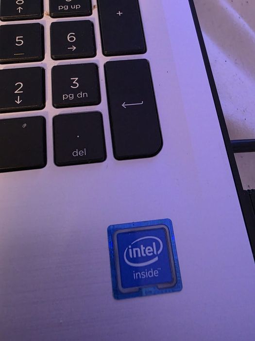Portatil HP a trabalhar só a Bateria que não recebe carga