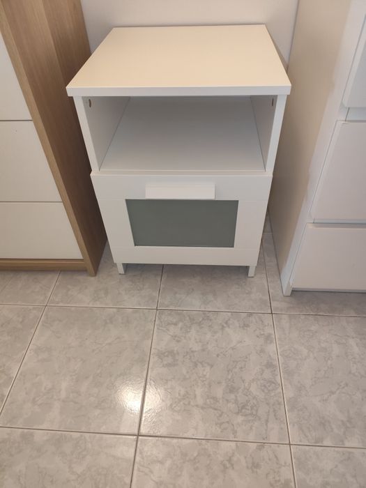 Mesa de cabeceira / móvel  Brimnes IKEA