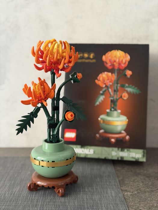 Конструктор LEGO Botanicals Хризантема