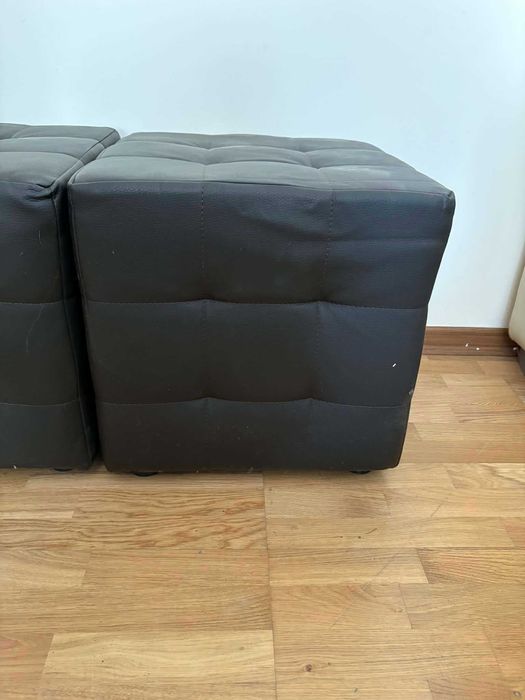 Pikowane czarne pufy 40x40x40 cm 2 sztuki
