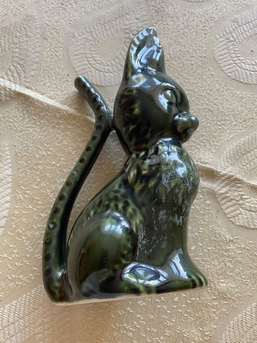 Śliczna Figurka, wazon