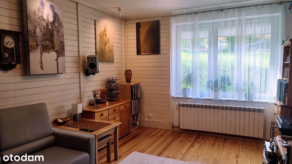 Przytulne mieszkanie na parterze.