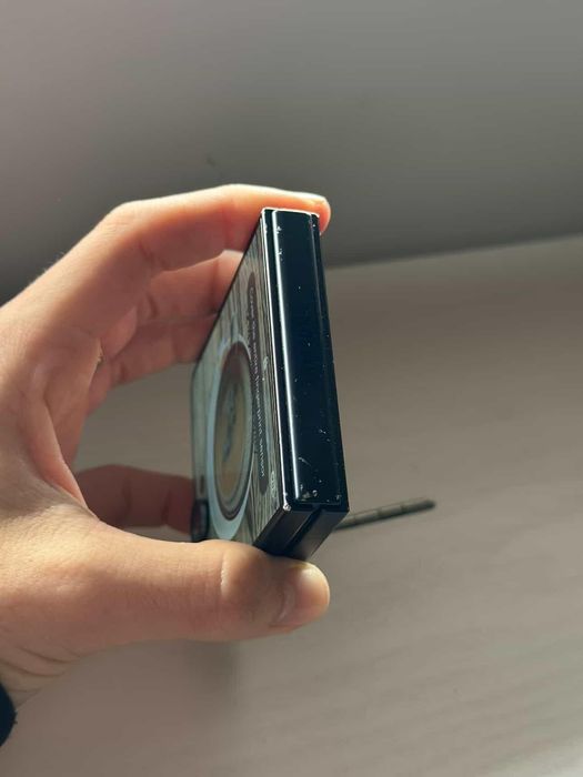 Samsung Z Flip 7