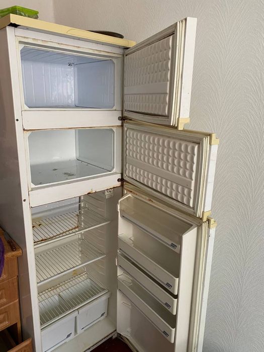 Холодильник вживаний