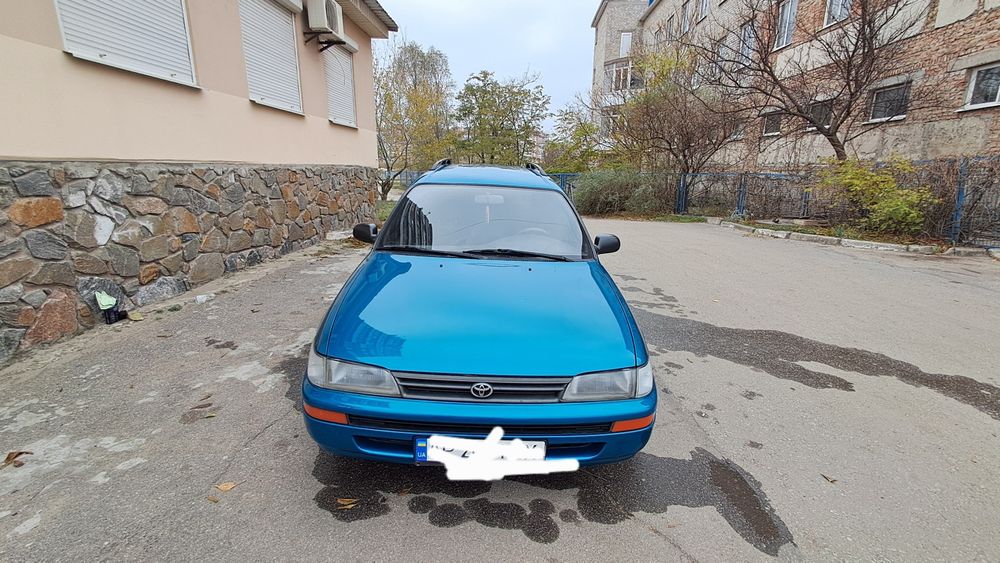 Продам Toyota Corolla