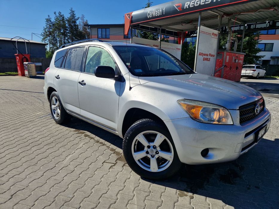 Toyota RAV-4
