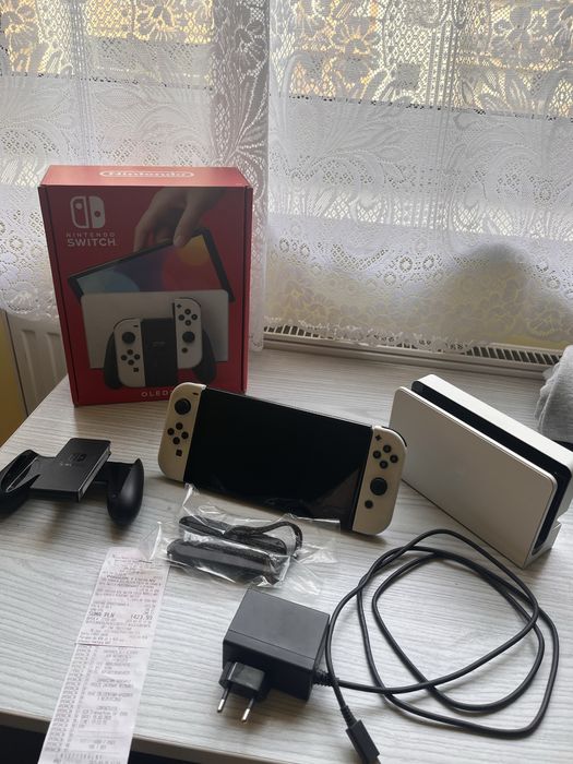 Konsola Nintendo Switch OLED