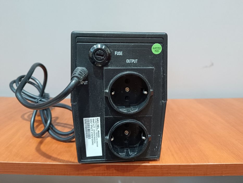 ДБЖ  Back-Ups R600