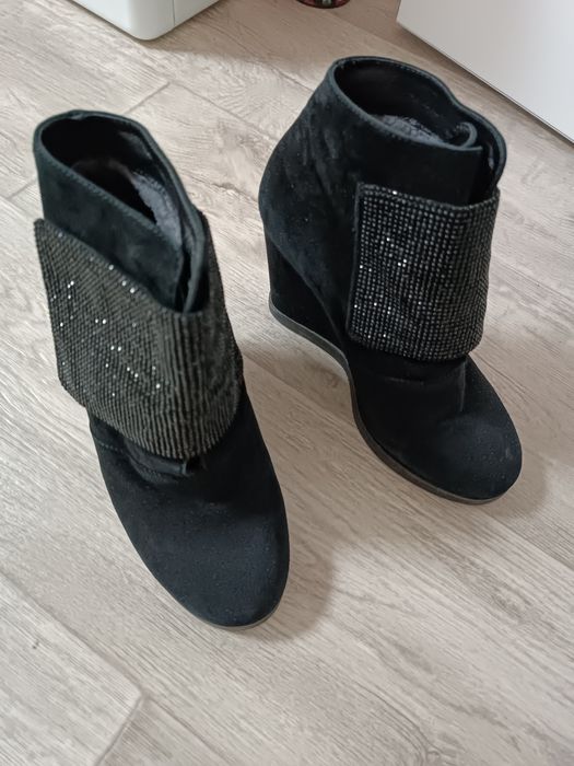 Ботинки на меху натуральном