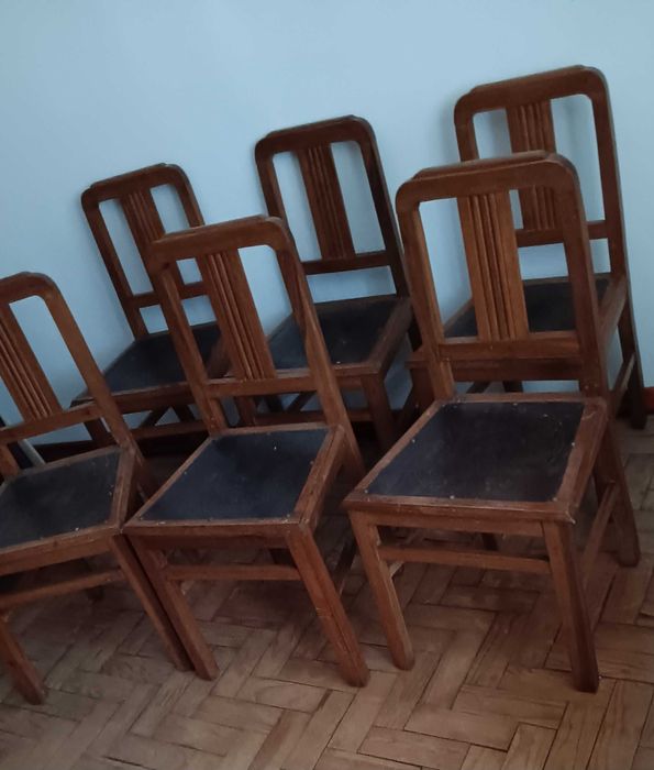 Cadeiras seis, em bom estado vintes pouco uso