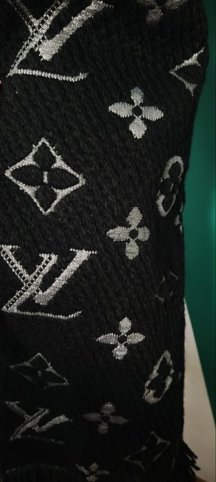 Gruby ciepły szal Louis Vuitton