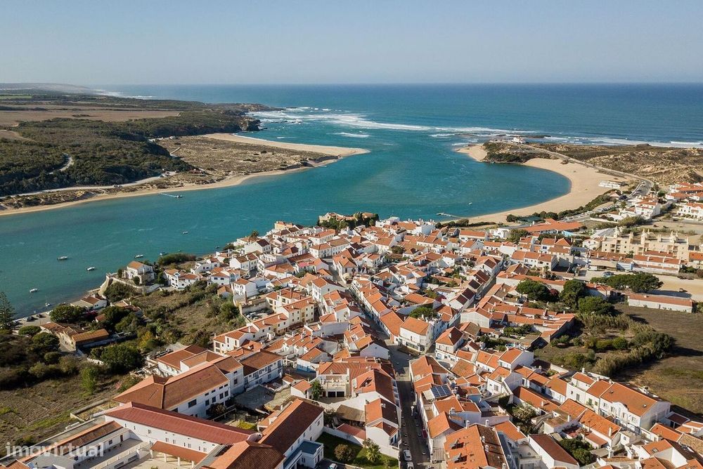 Moradia em Banda T5 com vista, Milfontes, Odemira