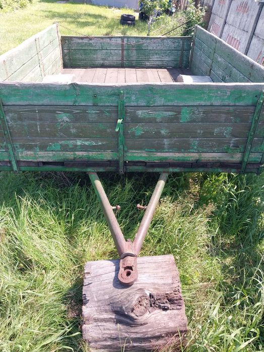 Продам причеп одноосьний