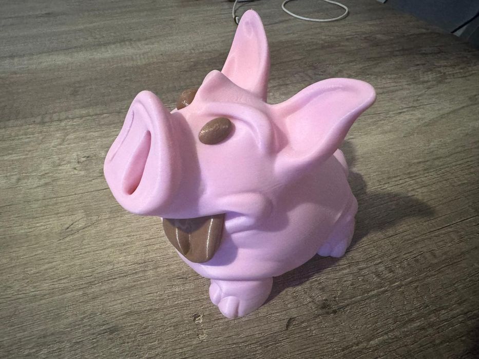Porco mealheiro feito em impressão 3D