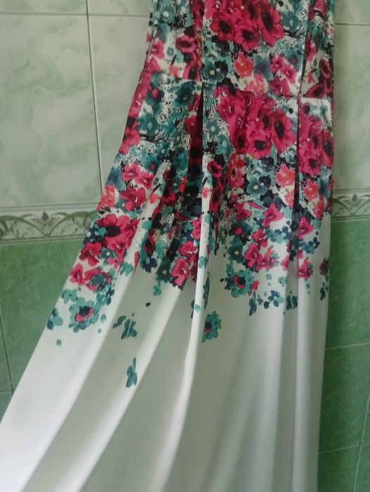 Платье для особенного дня       .