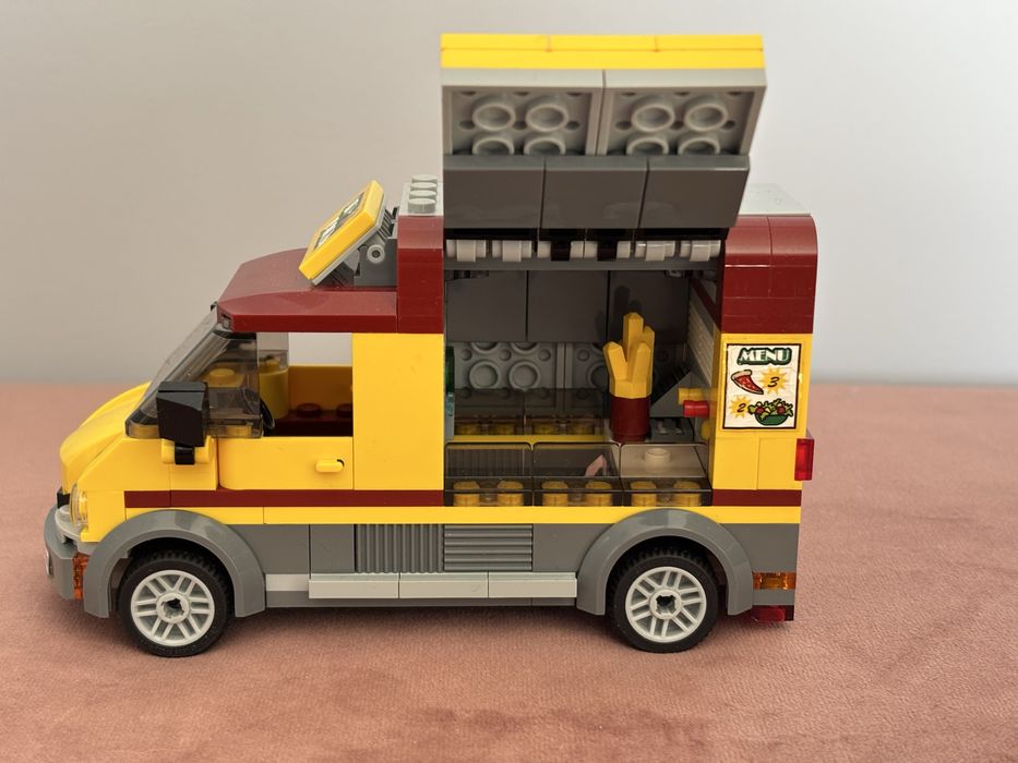 LEGO City - 60150 Foodtruck z pizzą