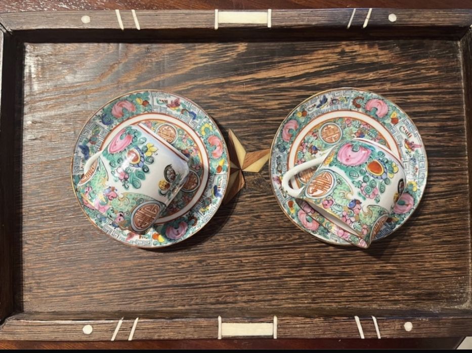 6 chavenas de cafe e pires de apoio em porcelana