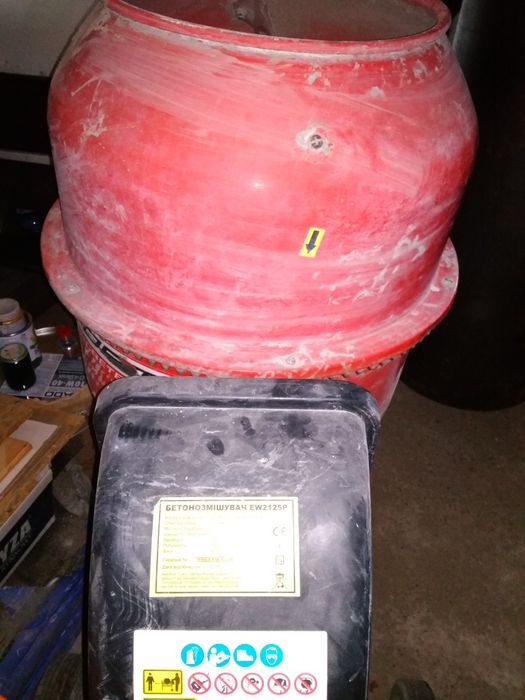 Сдам в аренду бетономешалку на 125 л, лестницу Krause, тачку садовую