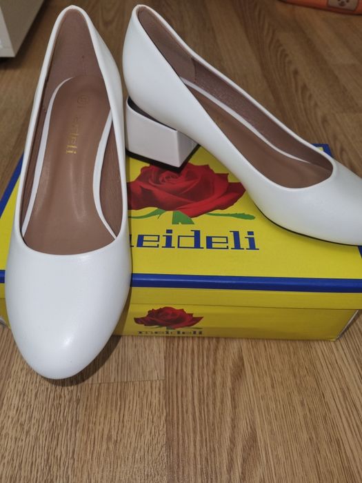 Туфли свадебные или просто на выход