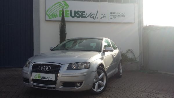 Bomba central dos travões AUDI A3 (8P1)