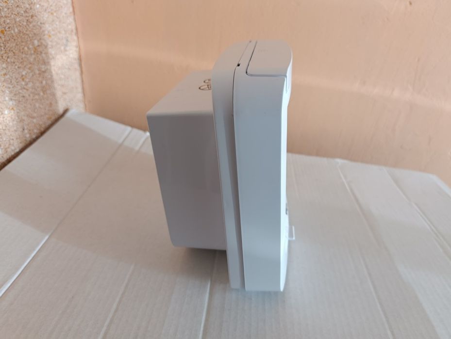 Дверцята автоматичні "SureFlap" для кішок та собак