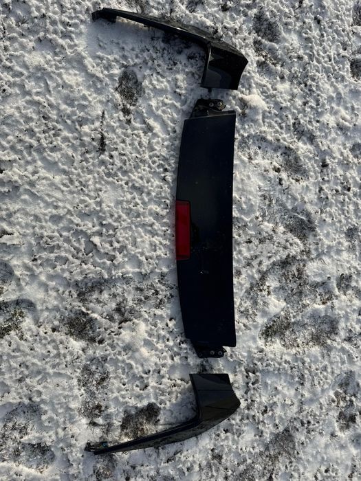 Спойлер задній nissan leaf 2,спойлер задній jeep renegade