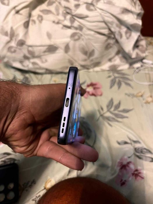 Motorola g86 power  5g 8+16/512gb com 6720 de bateria poucos dias