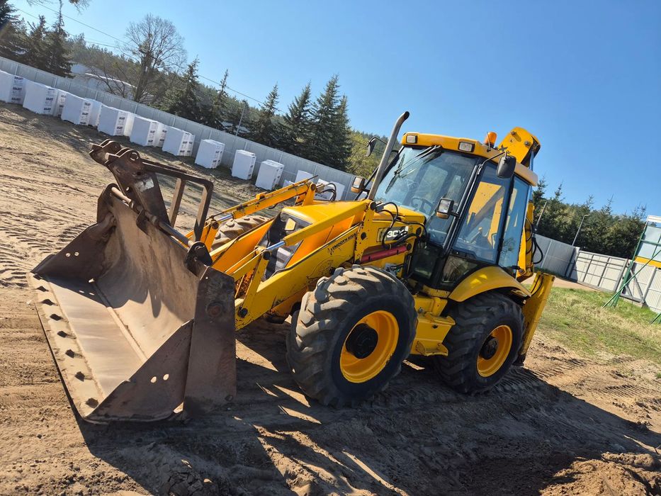 JCB 3cx na Rrównych kołach 4cx  Koparko ładowarka Jcb 3cx (4CX) Rok 2000 koparka