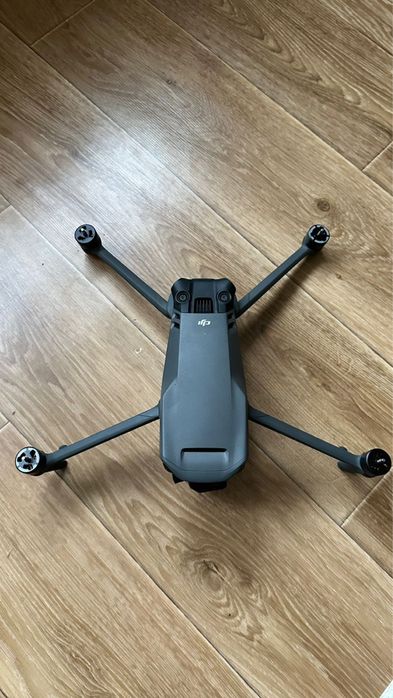 Квадрокоптер mavic 3