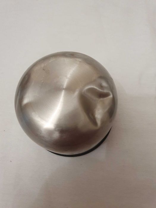 Термос нержавейка  объемом 1л.