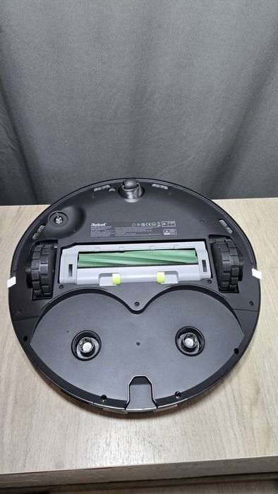 Робот-пилосос з вологим прибиранням iRobot Roomba Combo 405+ AutoWash