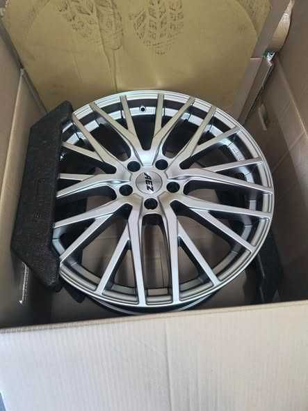 Felgi AEZ Panama High Gloss 20" 5x112 ET33 66,6 mm