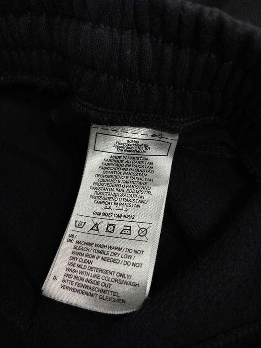 Męskie spodnie dresowe Adidas XS