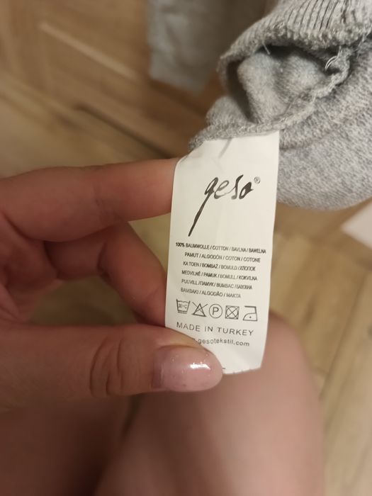 Damska nowa z metką szara bluza Paris w rozmiarze M/38