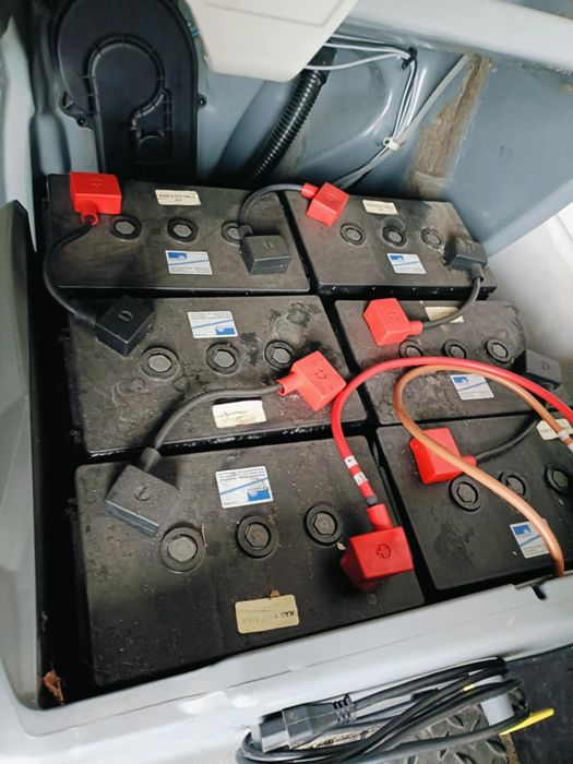 Maszyna do podłóg szorowarka Karcher B150R-LWP