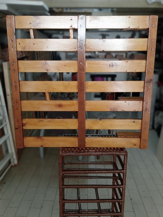 Garrafeira em Madeira Novo