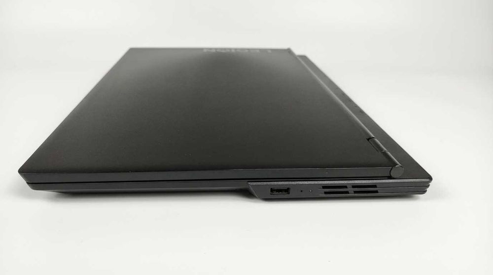 Lenovo Legion Y540, 144 hz, i5-9300H, rtx 2060, 16 gb ram, 512 gb ssd