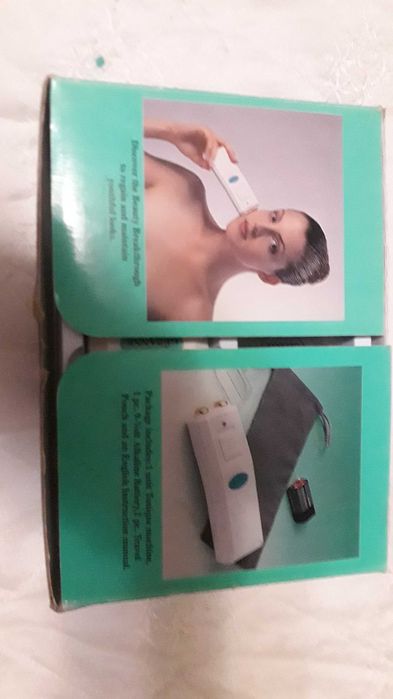 Електромасажер для лиця з гелем алоє вера