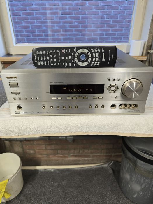Amplituner Onkyo tx-sr601e kino domowe 6.1 ,sprawne, mało używane