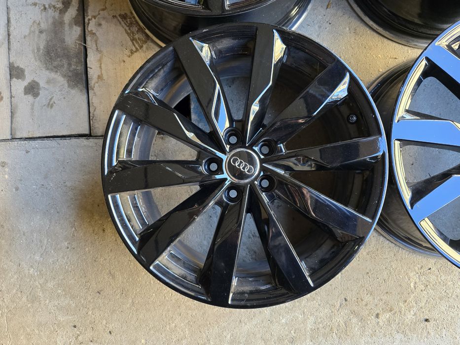 Титани диски audi a4b9 r18