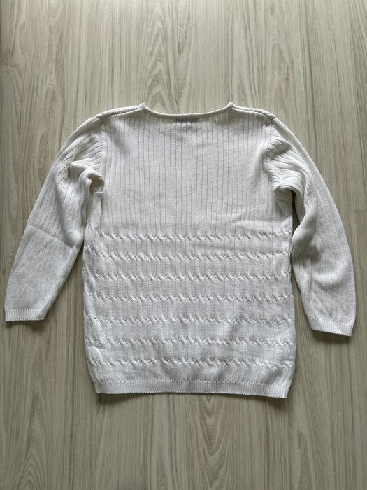 sweter uniwersalny
