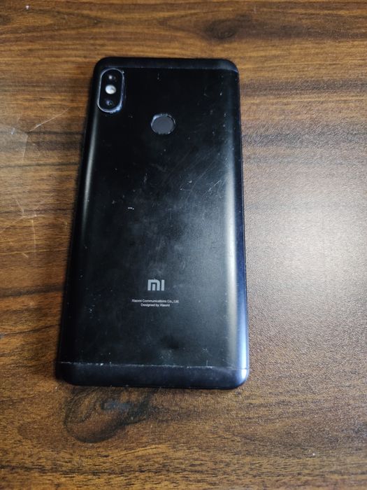 Redmi note 5 4/64 Gb