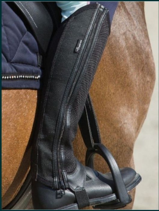 Vendo polainas de equitação Mesh pretas de criança.