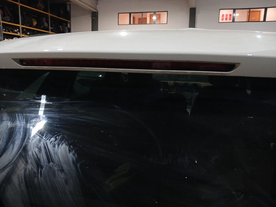 Luz stop adicional / 3º stop MERCEDES-BENZ Classe C Carrinha (S206)