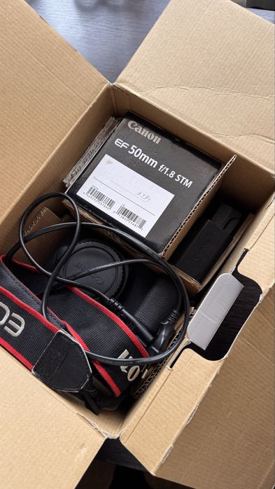 Canon 6d + обʼєктив Canon 50 mm f/1.8 STM Б/У