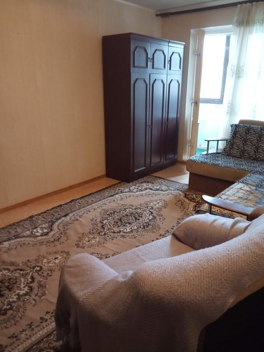 Сдам квартиру посуточно, цена указана за сутки, не имеет значения сколько человек ( 1 или 10)!