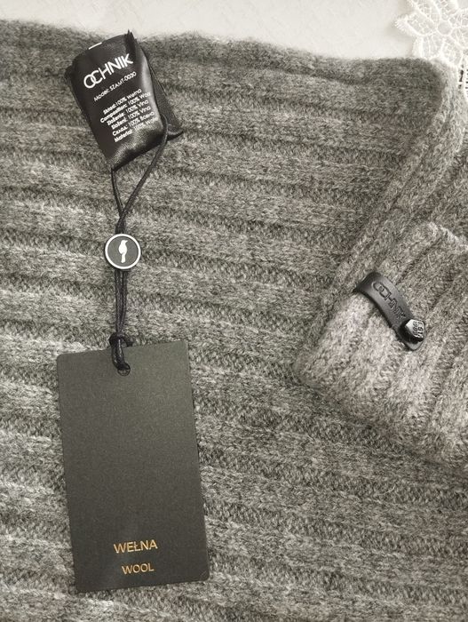 Okazja! Całkowicie Nowy Firmowy Elegancki Szal Męski z Metką.