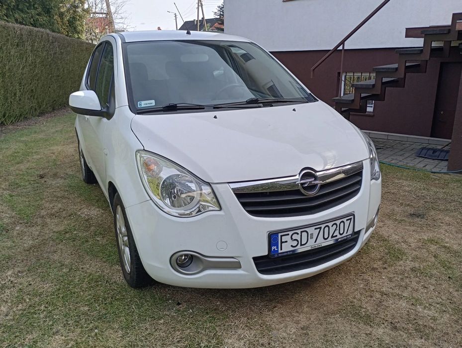 Opel Agila Stan bardzo dobry, bezwypadkowy, garażowany, mały przebieg, niezawodny