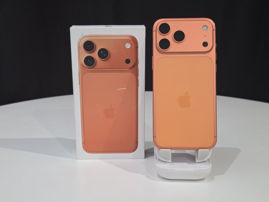 iPhone 17 Pro Max 512GB Cosmic Orange