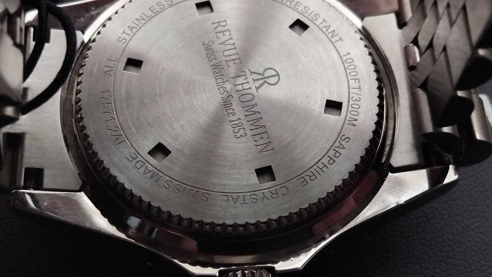 -75% Акція! Новий Revue Thommen Diver Automatic Black Dial 17571.2235 Swiss made